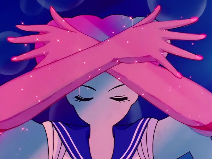 Luna, the brooch, and Moon Prism Power