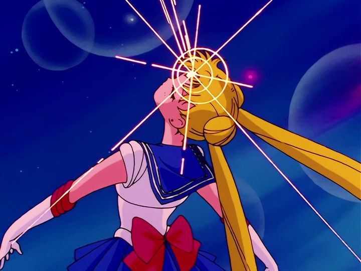 Luna, the brooch, and Moon Prism Power