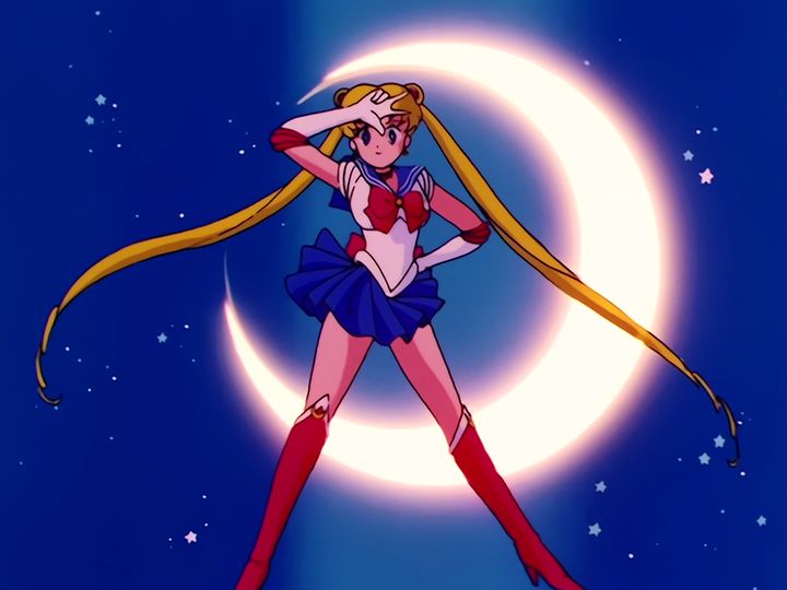 Luna, the brooch, and Moon Prism Power