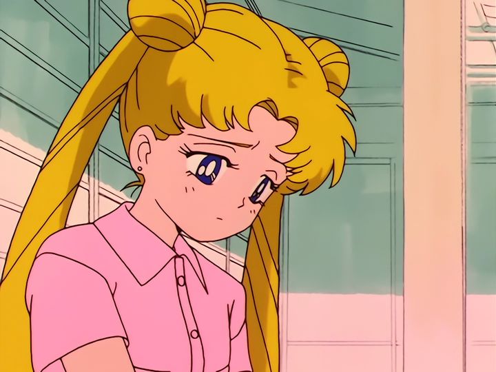 Naru&rsquo;s crush, and Nephrite reading the stars