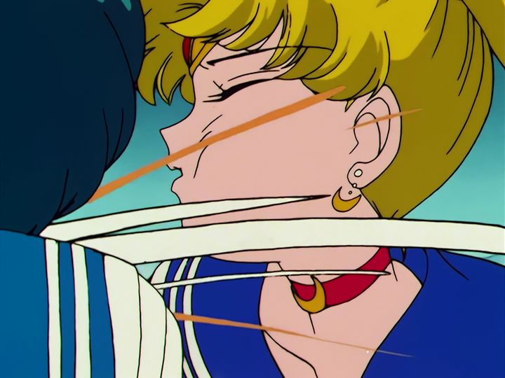 Sailor Mercury dies against the DD Girls