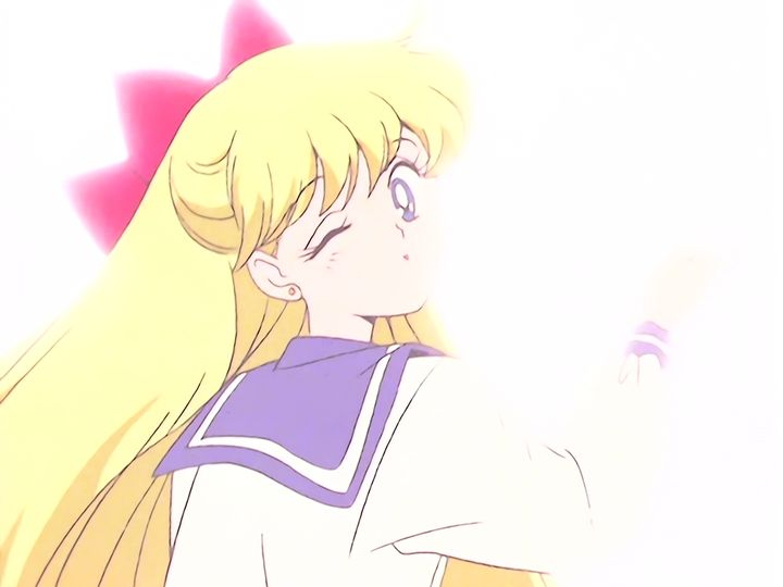 Sailor Venus dies against the DD Girls