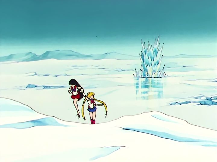 Sailor Mars dies last, and Sailor Moon walks on alone