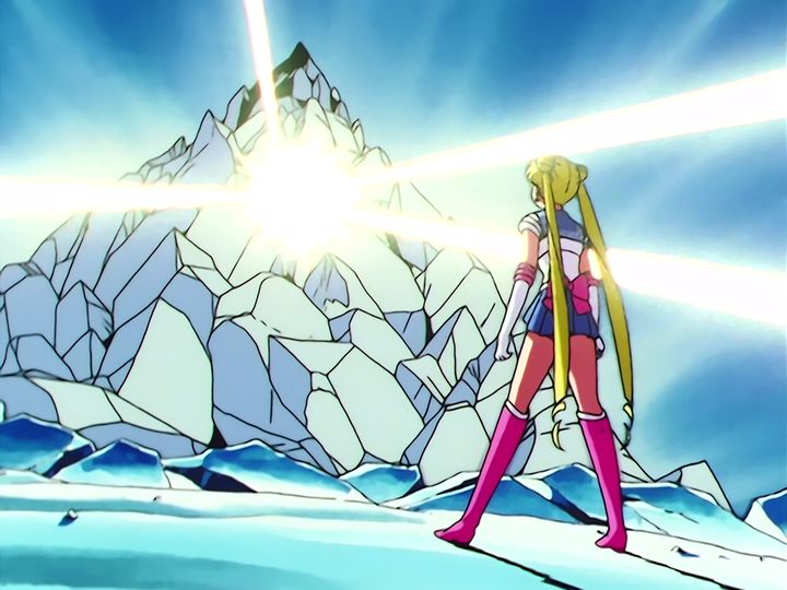 Sailor Mars dies last, and Sailor Moon walks on alone