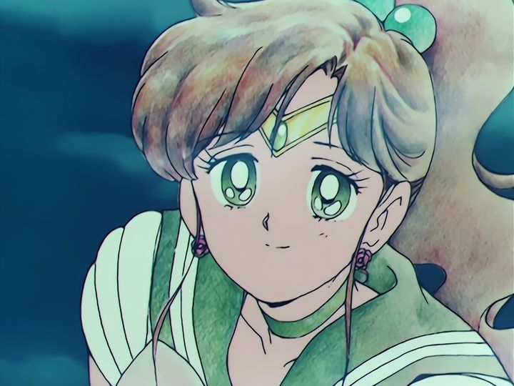 Sailor Moon alone, and the four guardians who come back to her